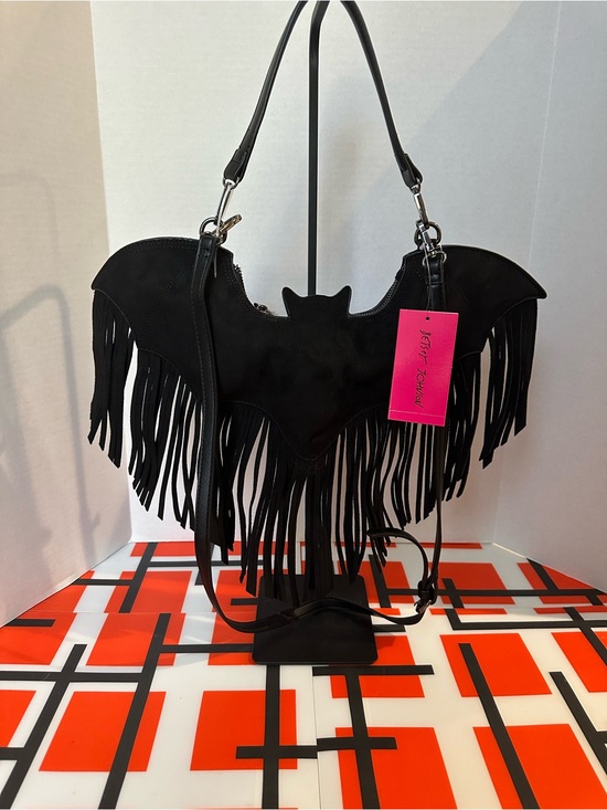 Betsey Johnson Handbags - NWT Viral TikTok Betsey Johnson Black Bat-Shaped Handbag with Fringe